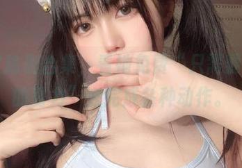 AT鲨瑜伽合集，看她免费“只需要90%的努力”去完成各种动作。