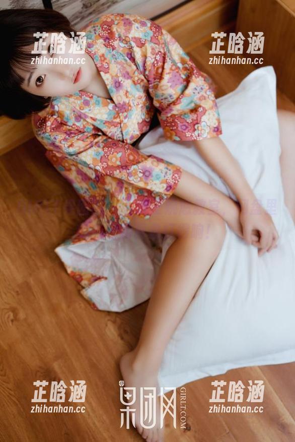 GIRLT果团网 - 下载王婉悠教室，网盘里的当老师算盘打得响！