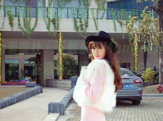IMiss爱蜜社 – 下载乐乐Mango的圣诞写真，注意脑容量需超过一G！