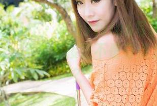 IMiss爱蜜社 – 妤薇Vivian写真集搭配天使主题，下载链接是不是有点太危险了？