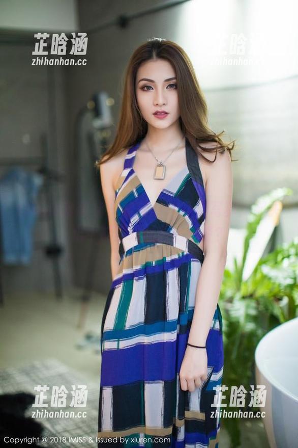 IMiss爱蜜社-莉莉Lily IMiss爱蜜社 - 莉莉Lily最新写真:那头奶牛能否超越我的早餐?