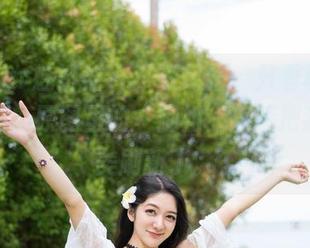 MiStar魅妍社 – 不谈风格，只看杨漫妮的私拍，原图里的“御姐”直接把我的审美刷新了。