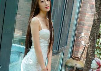 UGirls尤果网 – 套图就在这里！筱慧的女仆造型让人忍不住想问她星期五会怎么样？