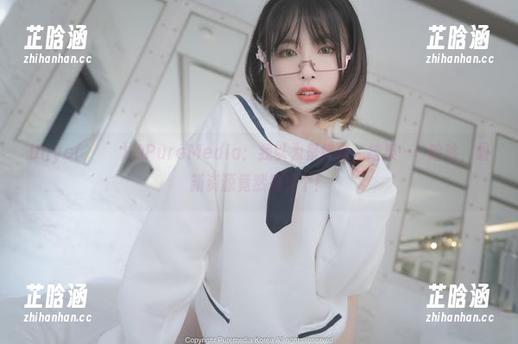 Uhye(이유혜)的PureMedia：我以为是纯白，结果……哈哈，最新资源竟然是这个！