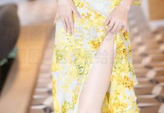 XIAOYU语画界 – 当绯月樱cherry遇见油亮私拍原图：这是在给我看光芒四射吗？