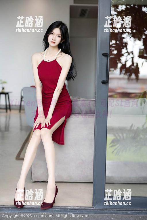 Xiuren秀人网-司妃SL Xiuren秀人网 - 全集来了!司妃SL画风大变,学妹变身校园女神!