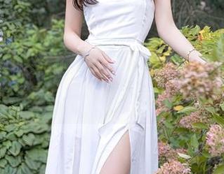 Xiuren秀人网 – 白衬衫：夏雪爱的终极武器！准备好被免费套图征服了吗？