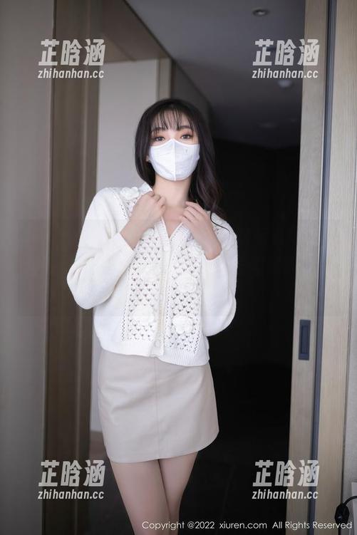 Xiuren秀人网-小樱koko Xiuren秀人网 - 小樱koko的运动写真,套图里的每一张都让我觉得好想站起来运动啊,可是…