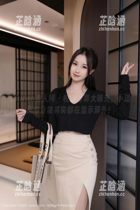 Xiuren秀人网-小逗逗 Xiuren秀人网 - 校园写真大曝光,小逗逗的分数其实都在显示屏外!