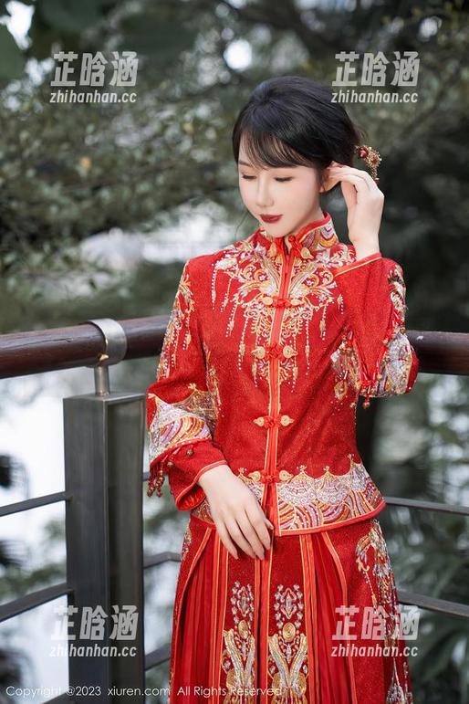 Xiuren秀人网 - 谭小灵双人套图，拯救单身狗的终极秘籍！（可能没啥用）