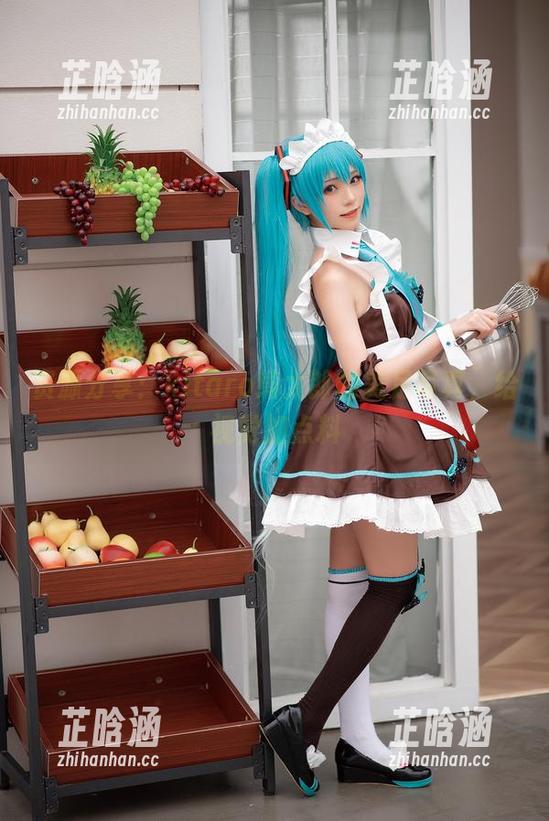 kitaro绮太郎 资源分享:kitaro绮太郎的美足写真,给视觉加点料