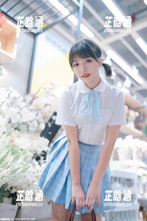 lovely呆玄 我觉得lovely呆玄的死库水,就是给人一种苏气感!原图什么时候能下载?