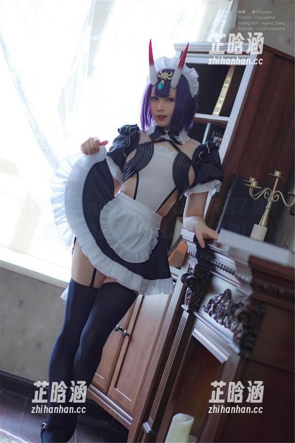nyako喵子大魔王 图库警报!nyako喵子大魔王玩起了初音白兔,这画面太美让我不敢直视!