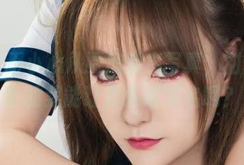 丽柜 – 不小心从厨房溜出写真，甜甜你准备的菜能让我先报菜名吗？