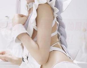 把厨房变成舞台！乖乖衣宝的厨娘神技能，cos照片来一发！