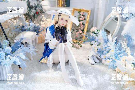九柒喵傻傻的妹妹写真，精选里满是“小作精”的背影和小调皮！
