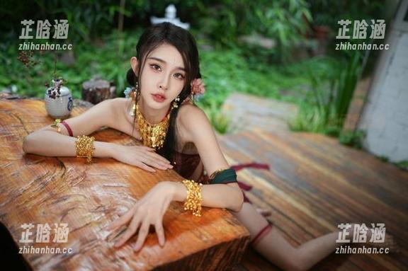 作品中的妲己：余多多Dudu教你如何沉溺于古风诱惑，别问我怎么知道的！