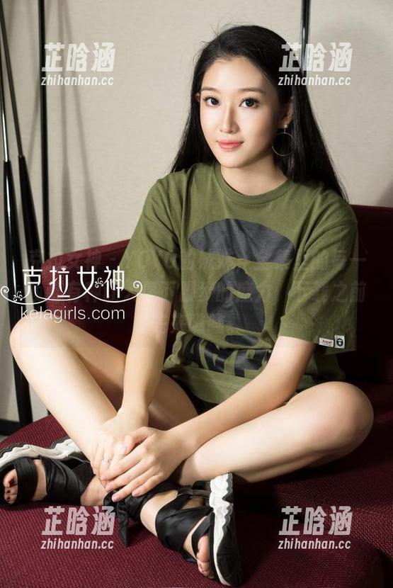 克拉女神 - YOYO的妹妹，全集里的每一帧都有种让人停下脚步的魔力，下载之前先来瞧瞧。