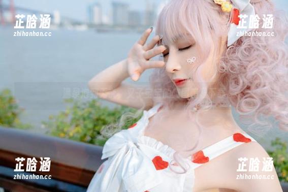 叉子宝宝 温泉泡到无奈,叉子宝宝的美图等着下载