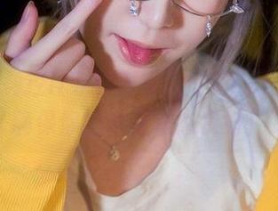 在下萝莉控ii穿着短裙的原图，下载前请确保你的心脏状态良好！