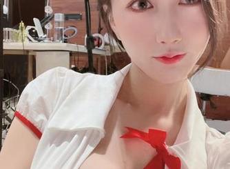 微密圈 – 小玉吃果冻的写真集：软萌妹纸，喂！这原图怎么看起来这么会撩？