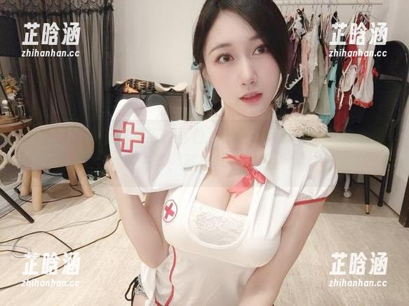 小玉吃果冻 微密圈 - 小玉吃果冻的图包,御姐的风韵竟让我的心思飞一下,真是有点意外。