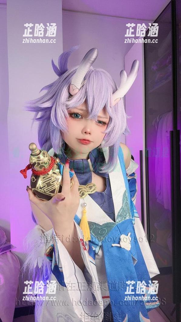 小瑶幺幺 看,这个小瑶幺幺的清纯写真集,难道是专门为单身狗定制的?!
