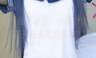 尤果网 – 图册不收费，小琪却偷偷问我：夏天来点高级感吧？