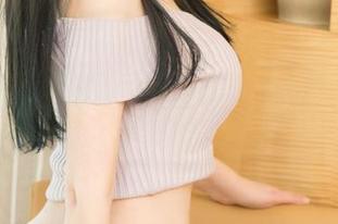 尤果网 – 火速下载球球的校服合集：穿着校服的不只是回忆，还有快乐！