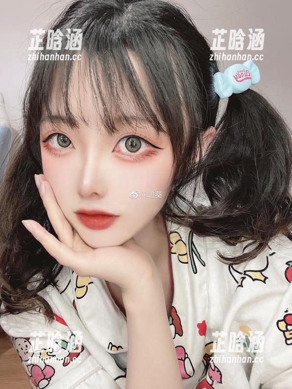 嶋葵 嶋葵的红裙——观看原图时我突然觉得我需要一条一样的!