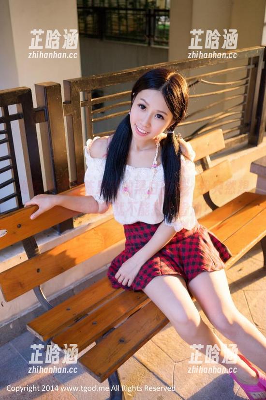 推女神 - 看陈思琪的黑白图集，我突然想：색彩难道就不能打个酱油？