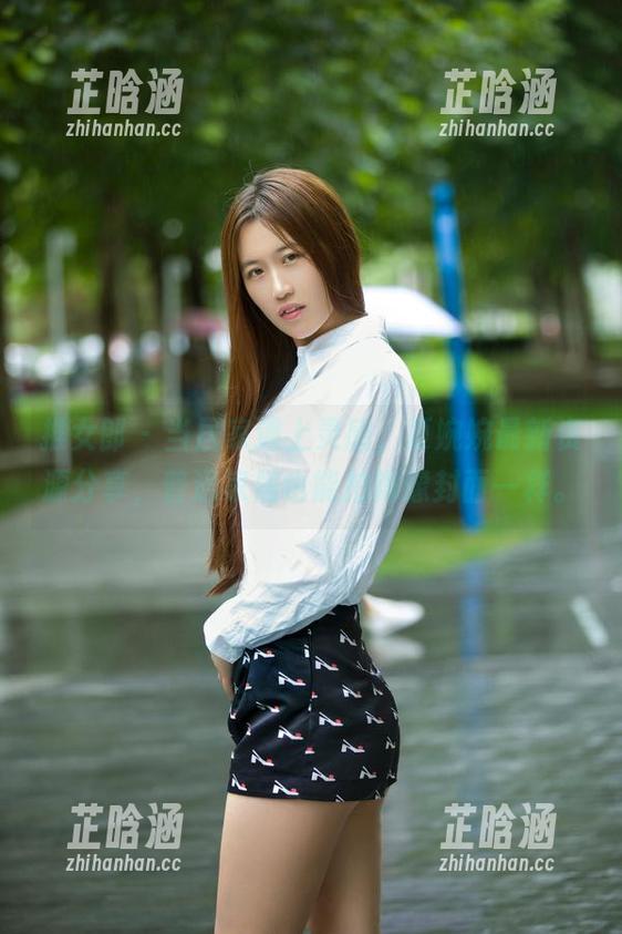 推女郎 - 当居家遇上灵感，夏婉婉最新资源分享，普通家居也能拍得像封面一样。