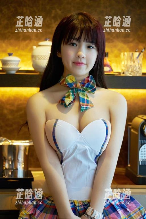 推女郎-陆瓷 推女郎 - 陆瓷的新作,私房学妹让人停不下眼。