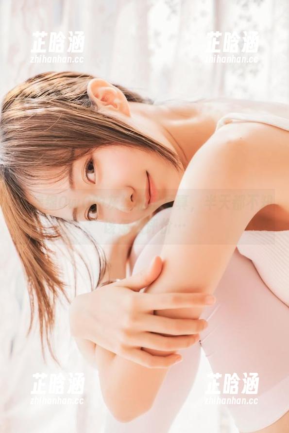 木绵绵OwO的灰丝私房写真，半天都不知该怎么评价…