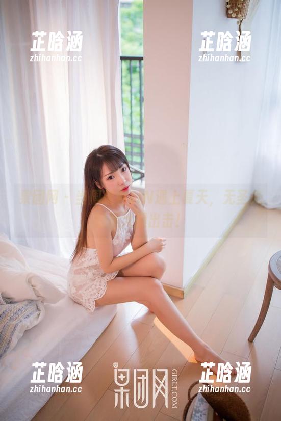 果团网-周琰琳LIN 果团网 - 当周琰琳LIN遇上夏天,无圣光图集大胆出击!