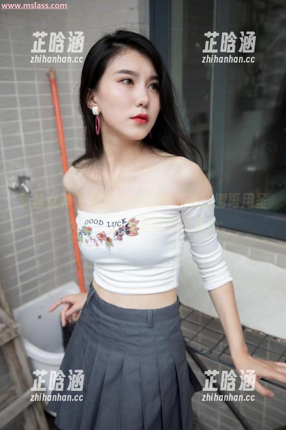 梦丝女神 - 莹仙女的婚纱，拜托别再用圣光了！这无圣光图包走心