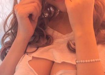 白丝图片集，洛丽塔大哥到底藏了多少季节性私房图？