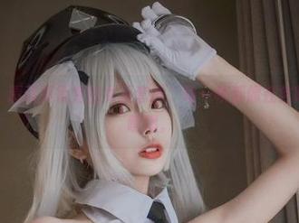 更新来了，清颜真德秀的女巫套图，每一帧都像在含睇着什么，嘿嘿。