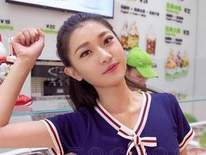 爱丝 – 瑶瑶的连衣裙图集：私房风格自由行，随便瞄！
