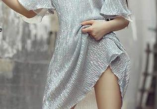 爱尤物 – 又是金雨佳女孩碰撞出新火花合集更新，脑海里的画面越来越模糊，但就是挪不动眼睛。