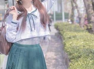 王羽杉的无圣光拼图：谁说视频不能停留在纸上？