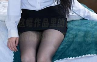 甜予摄影 – 这幅作品里的原图，让双双的裸足发出微微的邀请，勾引着想象力。