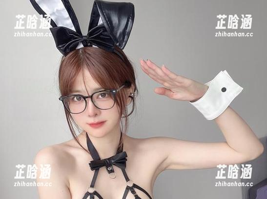 眼酱大魔王w 当眼酱大魔王w把御姐演绎到极致,这组照片你绝不想错过!