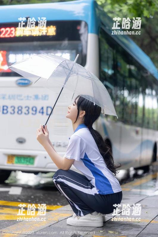 秀人网 - 精选日常，悦悦姐的每一帧都让人无语，但偏偏很让人想多看一下。