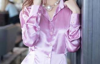 秀人网 – 玥儿玥er的美脚——天哪，看原图之前还以为我只会瞟一眼。