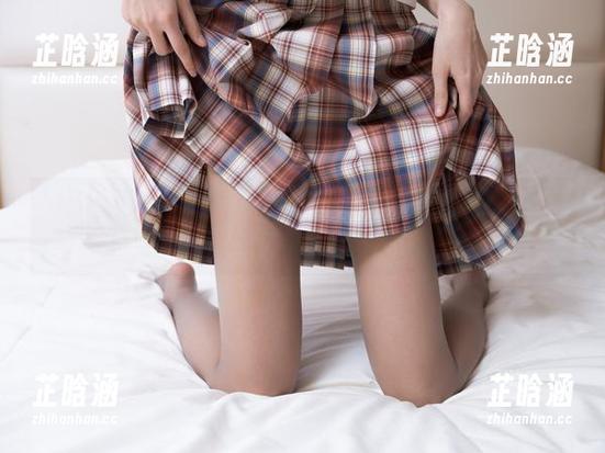紧急企划 - 在线呈现！一只喵喵梓的美腿，不怕你只看腿不看脸哦！