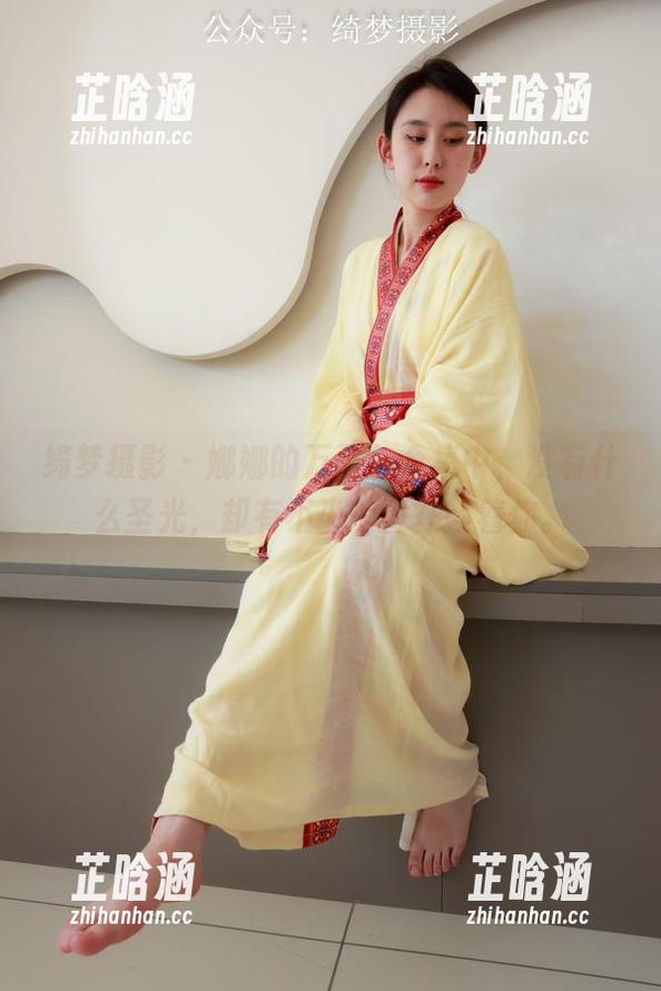 绮梦摄影 - 娜娜的万圣节合集中，没有什么圣光，却有不少惊喜在等着你。