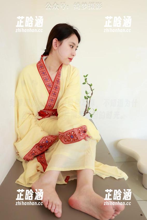 绮梦摄影-小艺 绮梦摄影 - 小艺的粉色写真,不知道为什么让我想起那片糖果乐园的时光。