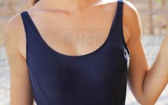 美媛馆 – 居家，看Manuela玛鲁娜是如何把家变成她的T台的，原图感满满！