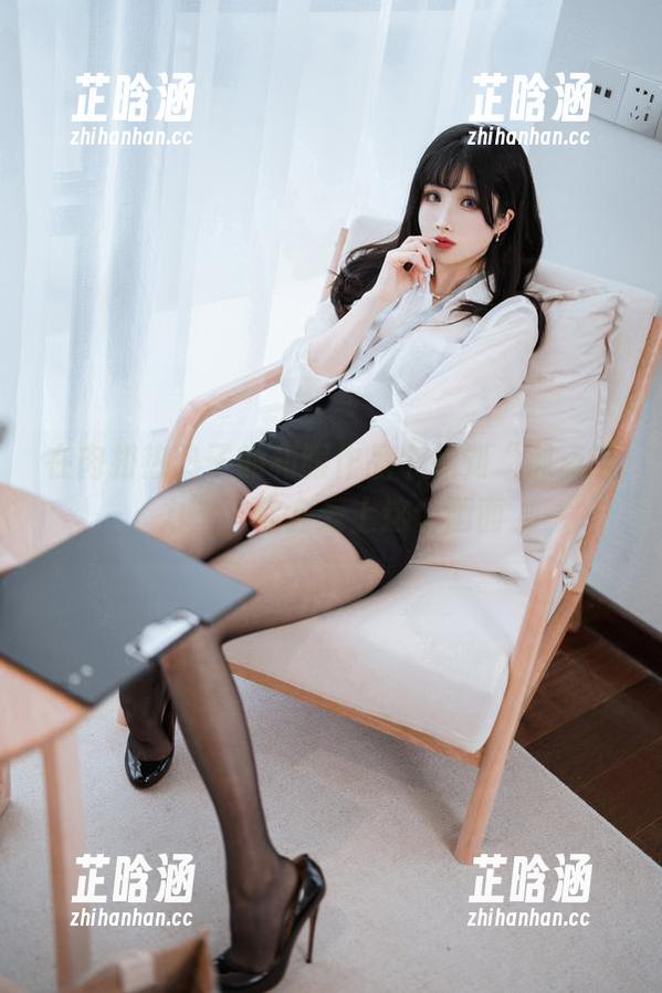 在肉扣热热子的和服作品中找到“那点活力”，你会爱上这个画面